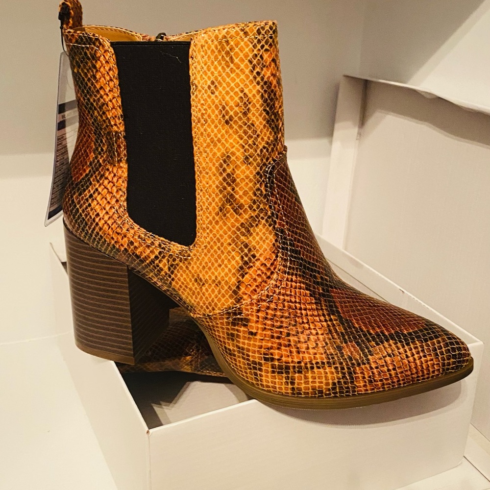 Faux Snake Pu Heeled Bootie